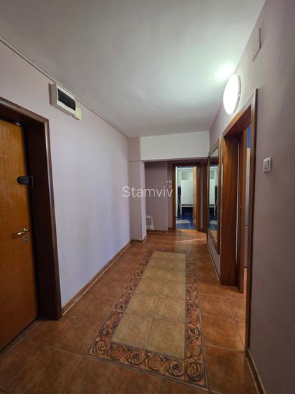 Spatiu de inchiriat cu 5 camere in zona Panduri / 13 Septembrie - 10