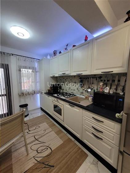 Vila P+1E, 2 Apartamente, Acces Separat, Plus Curte 249mp - 22