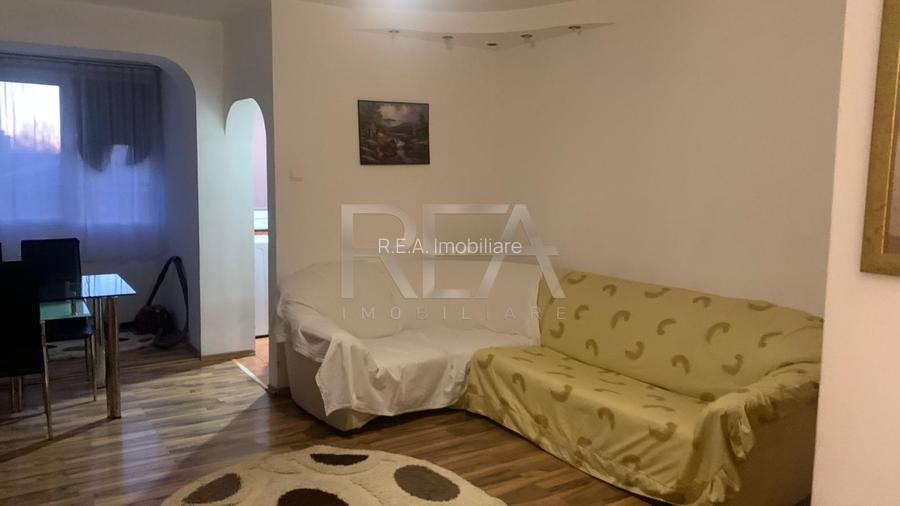 Garsoniera, Costin Georgian, et. 4, anvelopat - 3