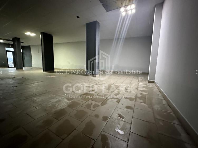 Spatiu Comercial - Zona Donath - Parcari - Vitrina - 8