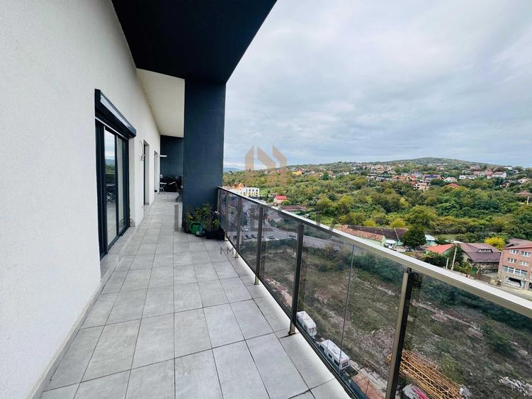 Penthouse modern cu 4 camere – 95 mp
