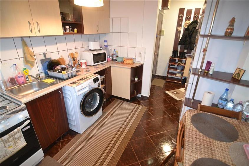 Apartament 2 camere  mobilat utilat complet ,parcare Astra - Saturn ( Ardealul)