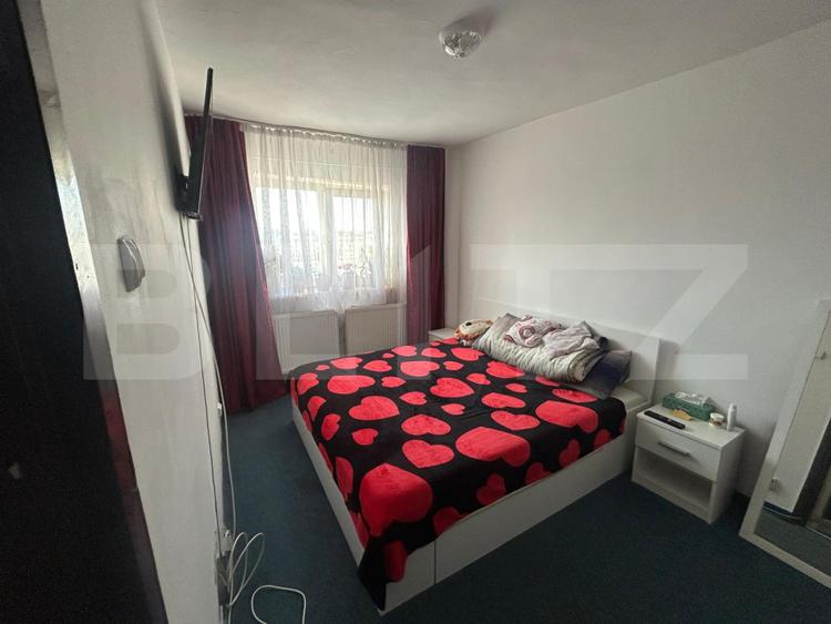 Apartament 3 camere, decomandat, 66 mp, zona Micro 5