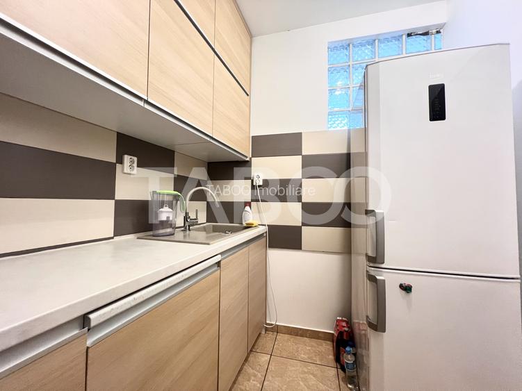 Apartament cu 3 camere 2 nivele de vanzare zona Centrala Piata Abator - 12