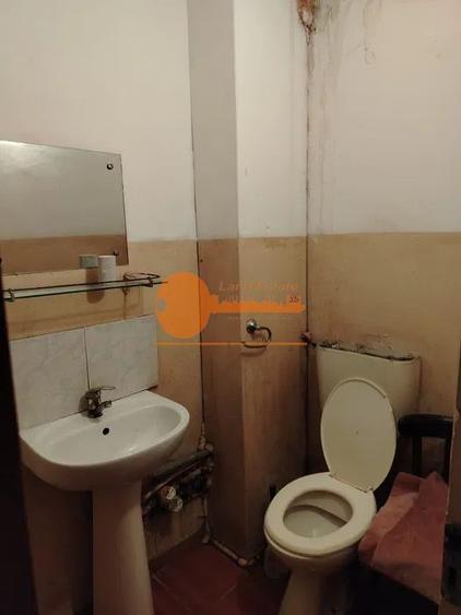 Apartament cu 4 camere in zona Gorjului