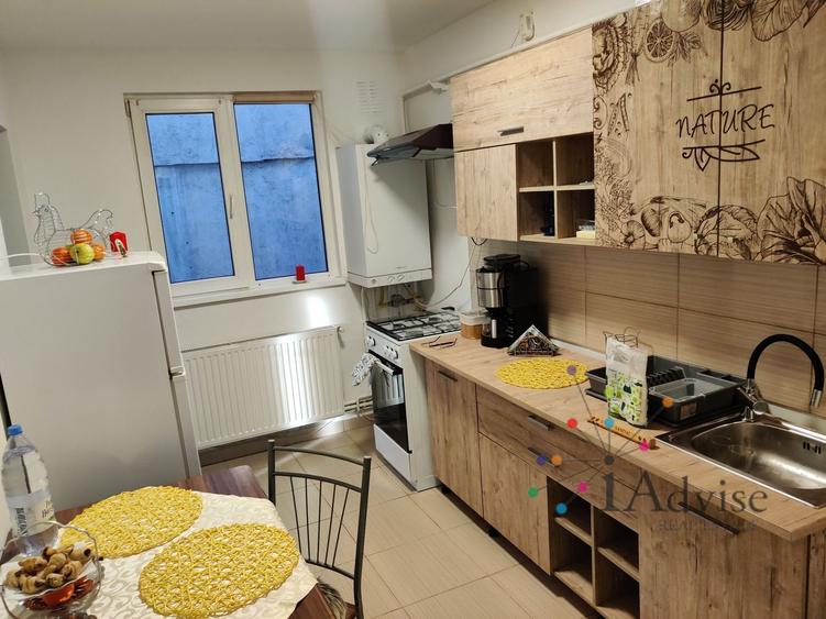 Apartament cu 3 camere + parcare Tractorul, Brasov