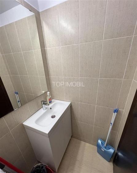 Apartament 3 Camere  - 2 Bai - Bloc 2008 - Tatarasi - 12