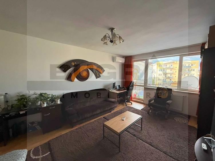 Apartament de 1 camera, decomandat, 47mp, Garaj, zona The Office