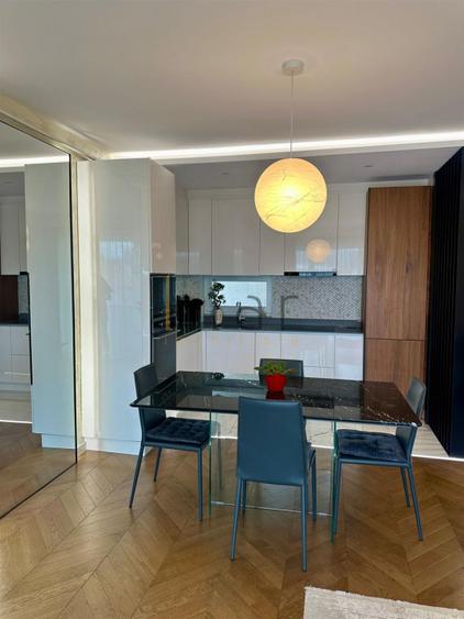 Apartament 2 camere LUX 60mpCentru zona str.Paris