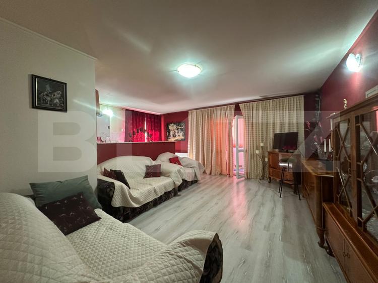 Casa de vanzare, 300 mp, teren 1023 mp, zona Zarand