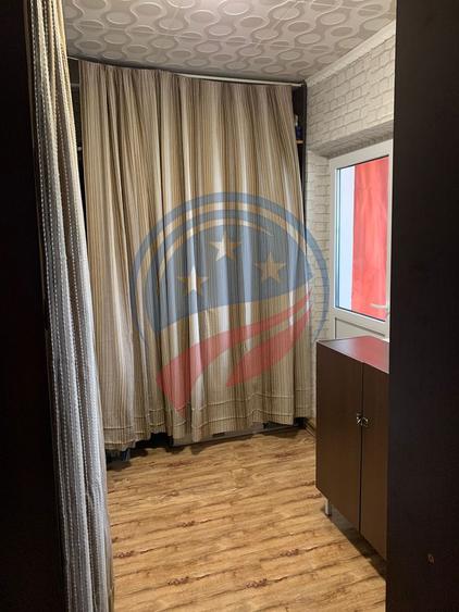 Apartament 4 camere decomandat de închiriat – Craiova, Lăpuș, lângă Mall Electro