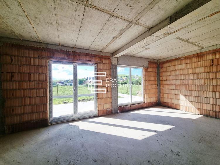 Casă nouă, 5 camere, terasă 22 mp, teren 340 mp – Șura Mare