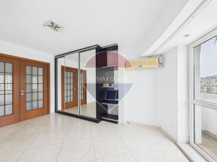 Apartament cu 3 camere de vanzare - Spatiu de birou - Rond Alba Iulia - 3