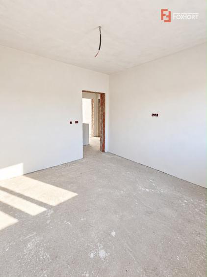 COMISION 0 % Duplex cu 5 camere si teren de 365 mp - Mosnita Veche