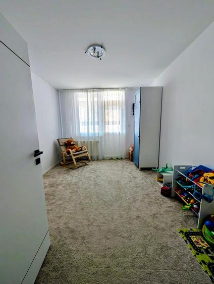 Penthouse 95 mp + terasă 45 mp, pod de 40 mp, 3 dormitoare, Centru