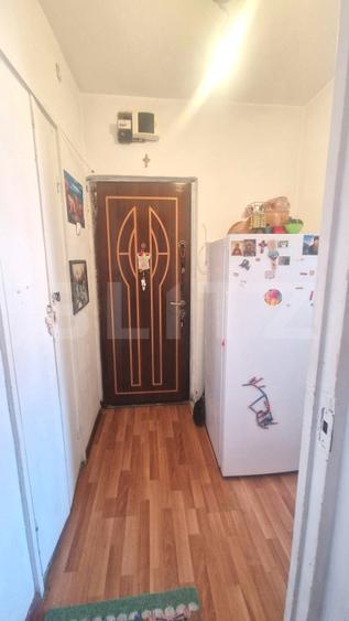 Apartament 2 camere, 45 mp, beci, etaj 2/4, zona Vlahuta
