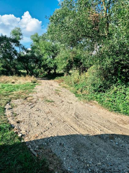Teren ideal cabana weekend, cu iesire la apa, 3220 mp, Sinca Noua