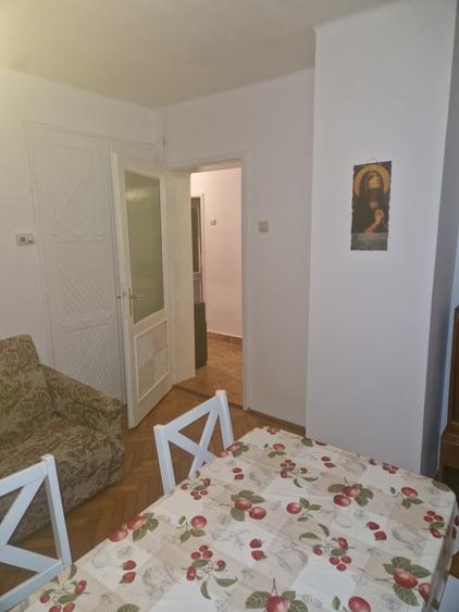 Apartament doua camere, decomandat, renovat