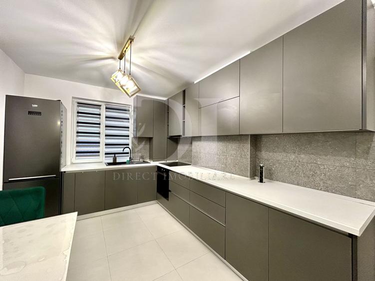 Apartament 3 camere de vanzare / Zona BMW / Floresti.