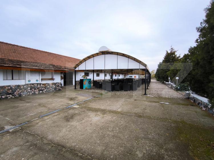 Proprietate multifuncțională, 1.850 mp utili, 23.750 mp teren, zona Brestei