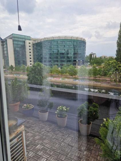 Apartament 3 camere de închiriat | Splaiul Unirii | Vedere către Dâmbovița | Ide