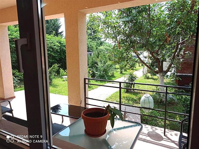 Vila individuala 6 camere, teren 2500 mp