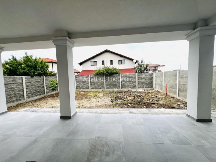 Duplex despărțit prin garaj, cu 5 camere - Zona Centrala - Dumbravita - 11