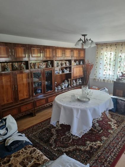 Casa de vanzare aproape de Craiova
