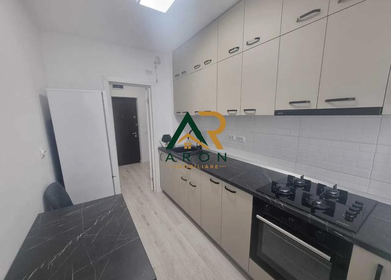 2 Camere de inchiriat | Unirii | Metrou | Parcare