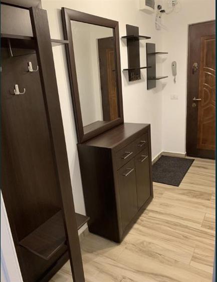 2 camere etaj 2 Aradului