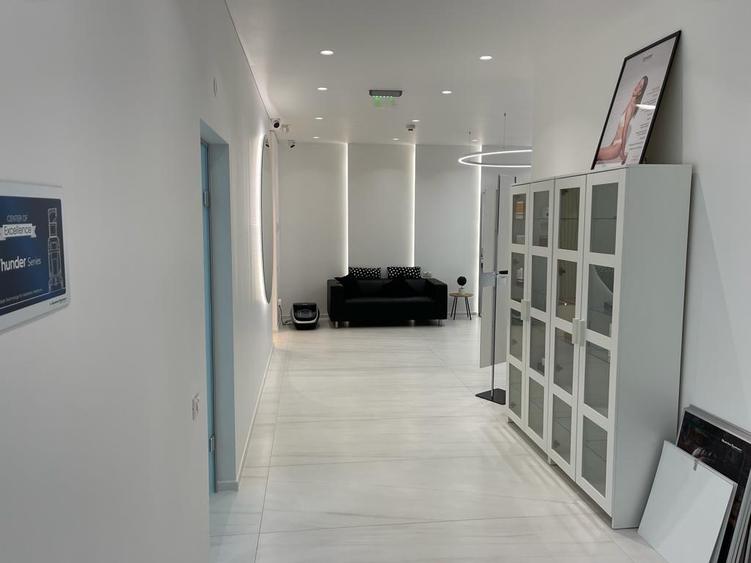 Spatiu comercial amenajat de vanzare // ONE Herastrau Towers