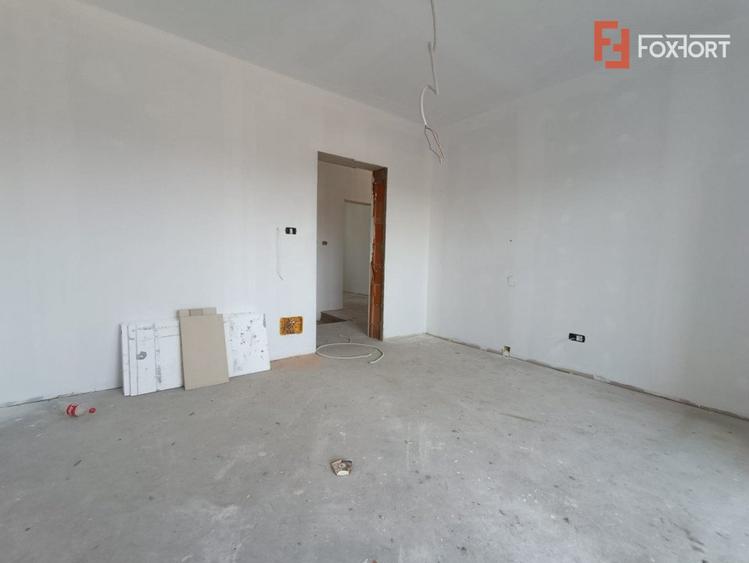 Duplex, 4 camere, 115 mp, toate utilitatile, la asfalt, in Chisoda - ID V3557