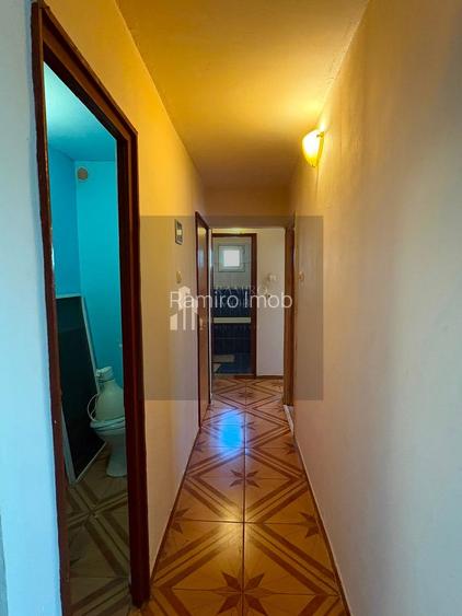 Apartament 3 camere decomandat -10 minute de metrou Aparatorii Patriei
