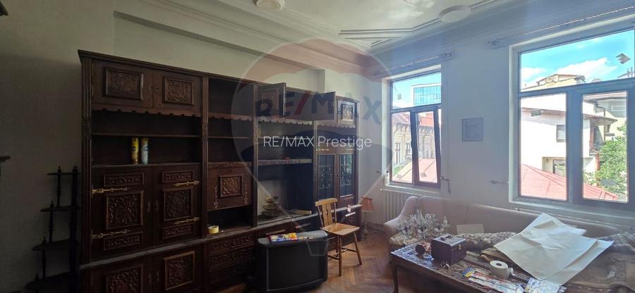 Apartament in vila de vanzare - 6