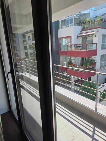Apartament 3 camere decomandat, Cartier Herastrau
