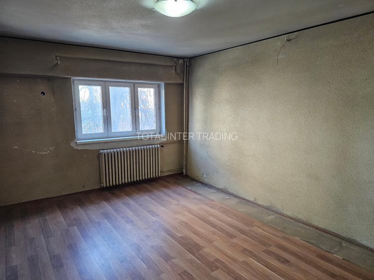 Vanzare 3 camere Mihalache-Pta 1Mai,1/4,decomandat,2 bai,balcon,liber,199000€ - 6