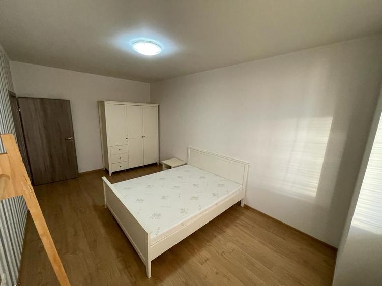 Giroc-Eso | De inchiriat | 2 camere | Loc de parcare