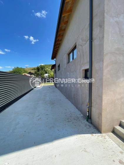 Hala industriala 300mp 2024, utilitati + spatiu de locuit, Miroslava - 3