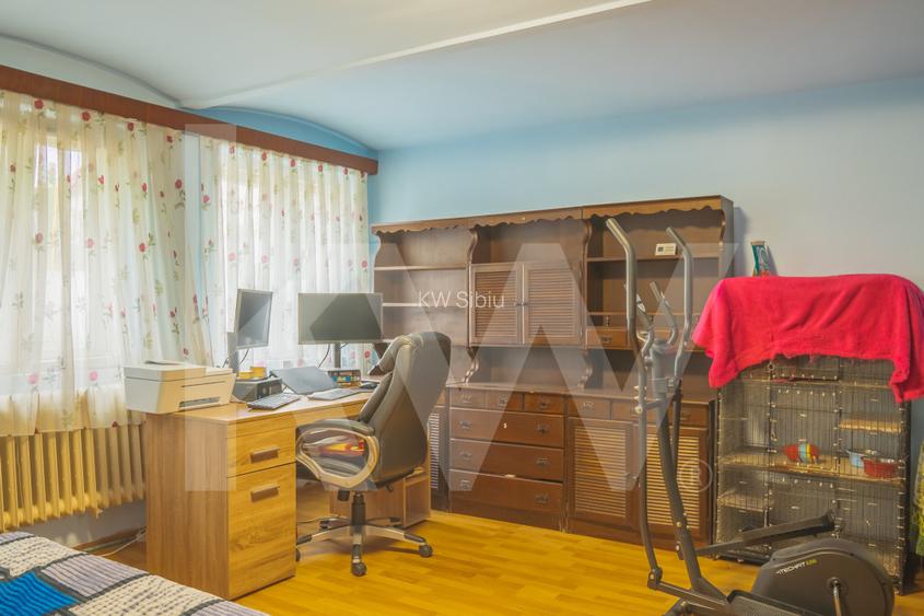 Apartament la casă și curte proprie – Terezian - 4