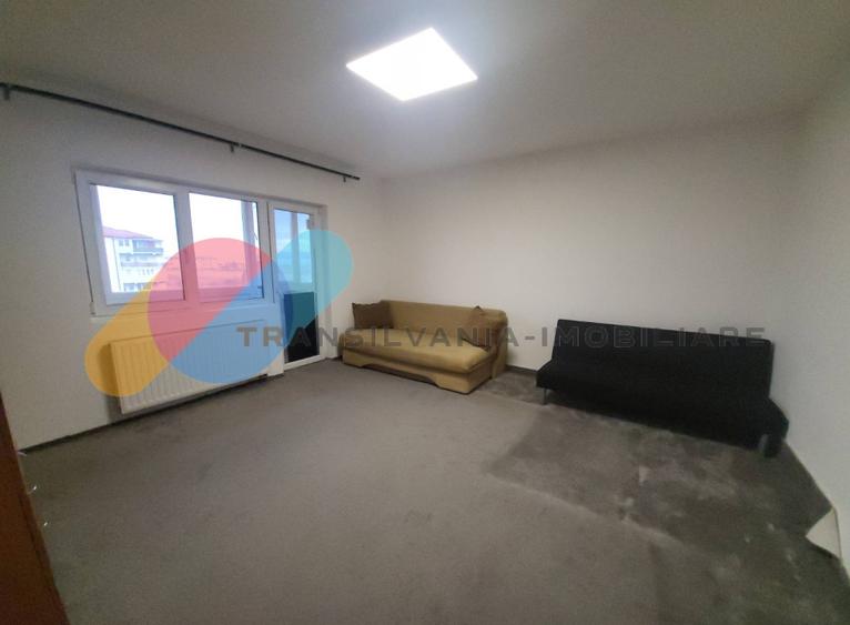 Apartament 1 cameră, semi-mobilat, cu parcare în Apahida