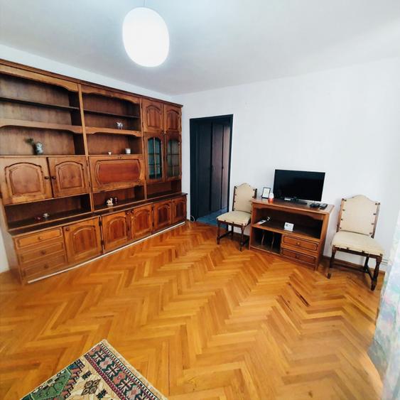 Simion Barnutiu,3 camere, centrala proprie, 0% Comision