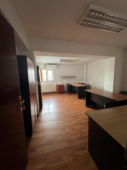 Casă Multifuncțională de Vânzare – 21 Camere, 850 mp - 9