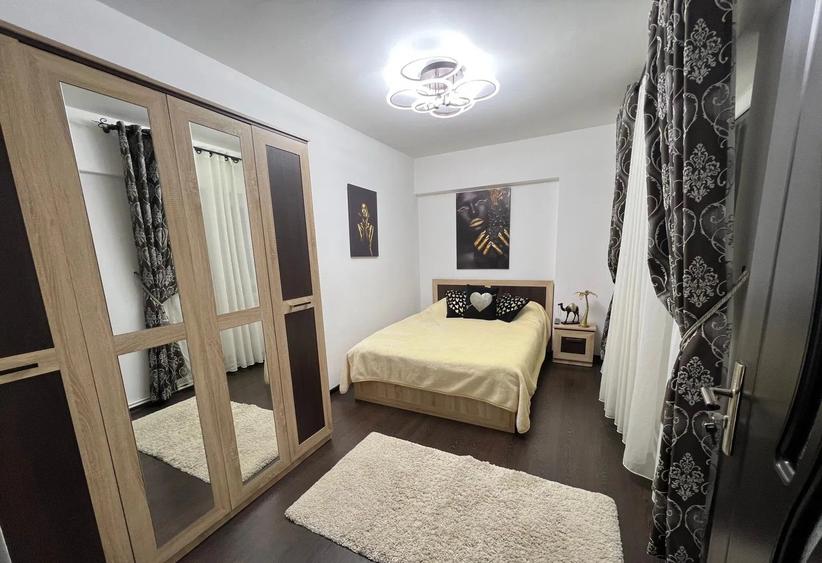 Apartament cu 2 camere, DECOMANDAT, zona Pacurari