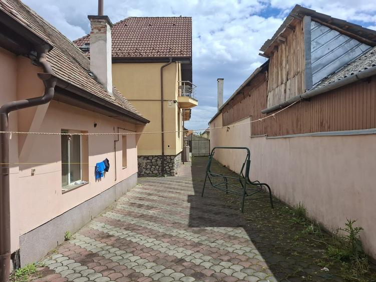 Casa - Pensiune-spatiu cazare muncitori, Turnisor - Sibiu