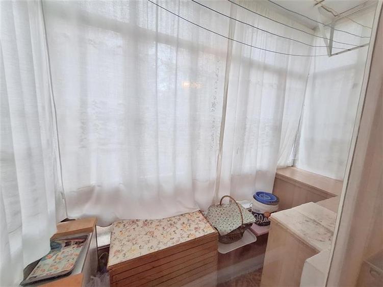 Apartament 2 camere decomandat , zona Central