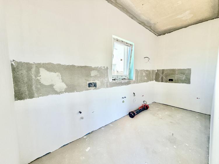 Duplex despartit cu 3 camere si teren de 280/380 mp in Mosnita Noua - 8