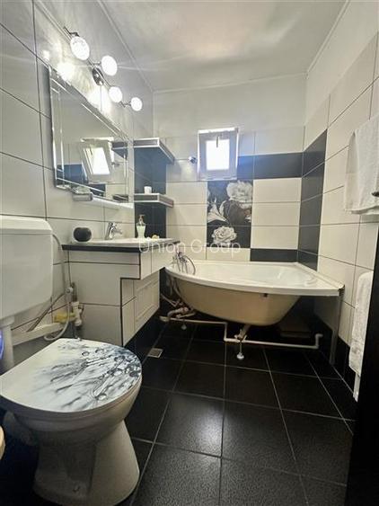 Apartament 3 Camere, Decomandat, Zona Tomis 3 - Comision 0 - 8