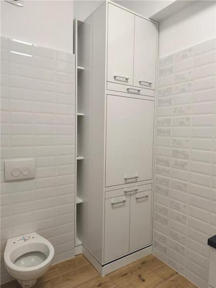 Apartament Ultra Central Bloc Nou Parcare Inclusa