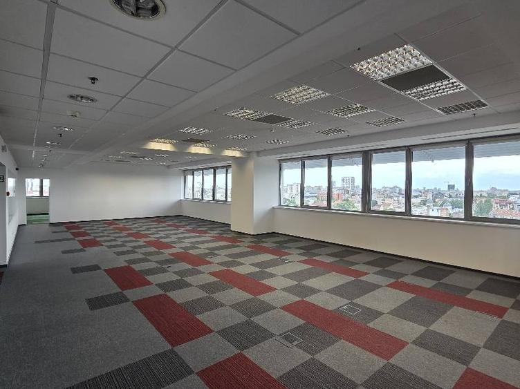 Bucharest Business Center, Victoriei, 396 - 4200 mp  0% comision!
