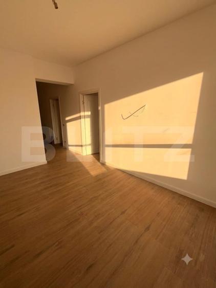 Apartament 3 camere, bloc nou, 67mp, etaj 2, finisat, zona Centrală
